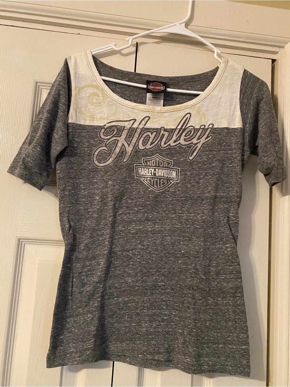 Harley-Davidson Gray, White & Script Logo Tee